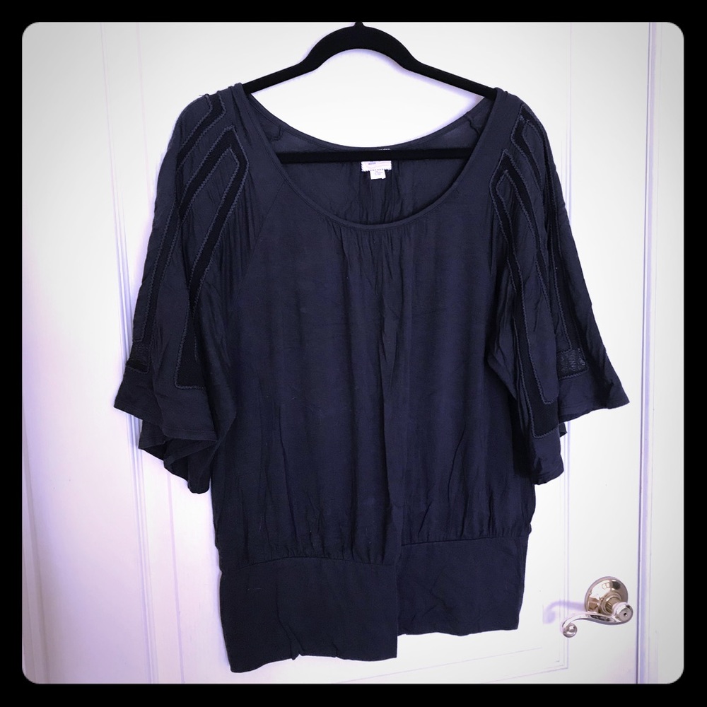 Anthropologie navy top with large flowy sleeves